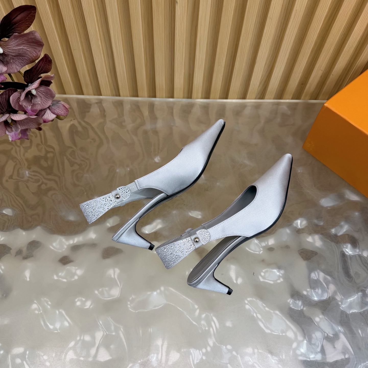 Women's high heels